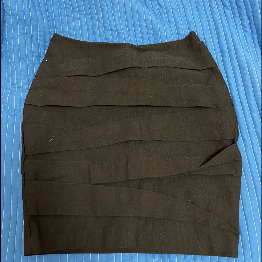 black mini skirt